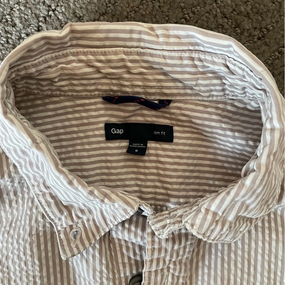 Gap seersucker pool shirt - Picture 9 of 10